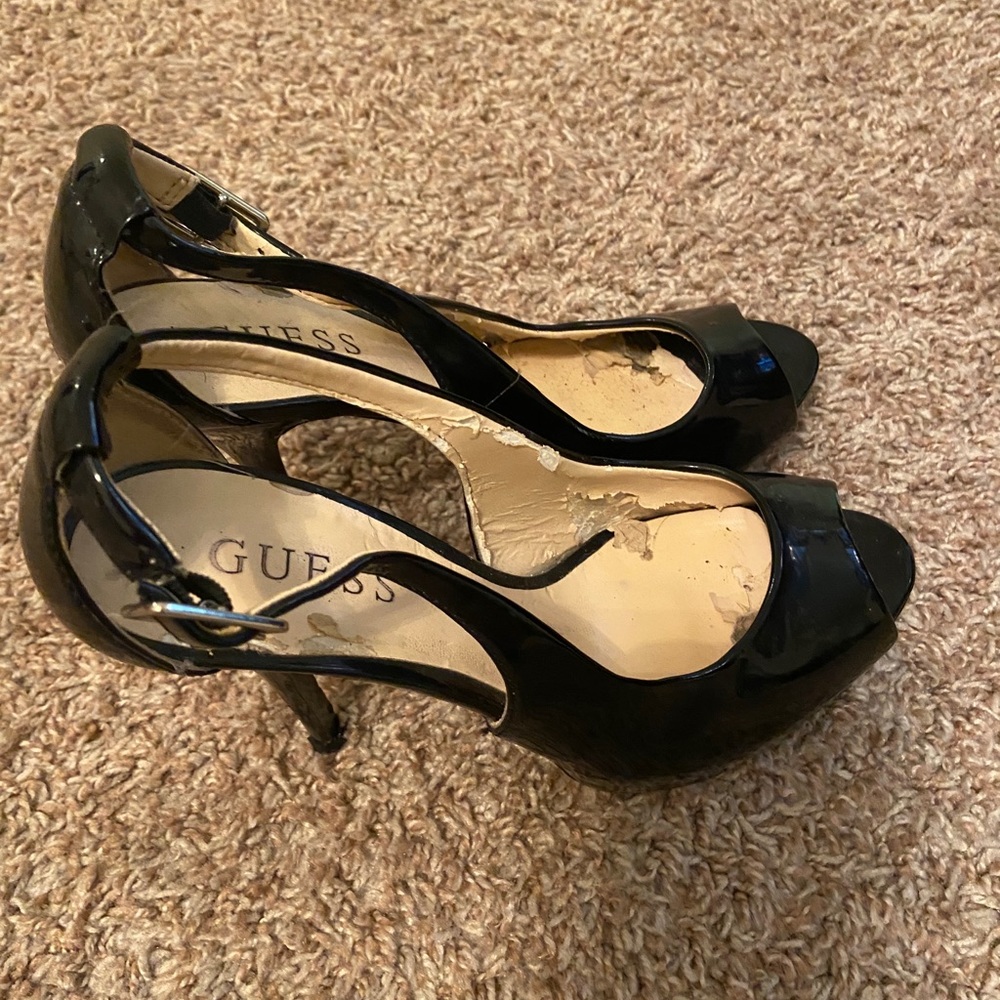 Heels - Picture 2 of 5